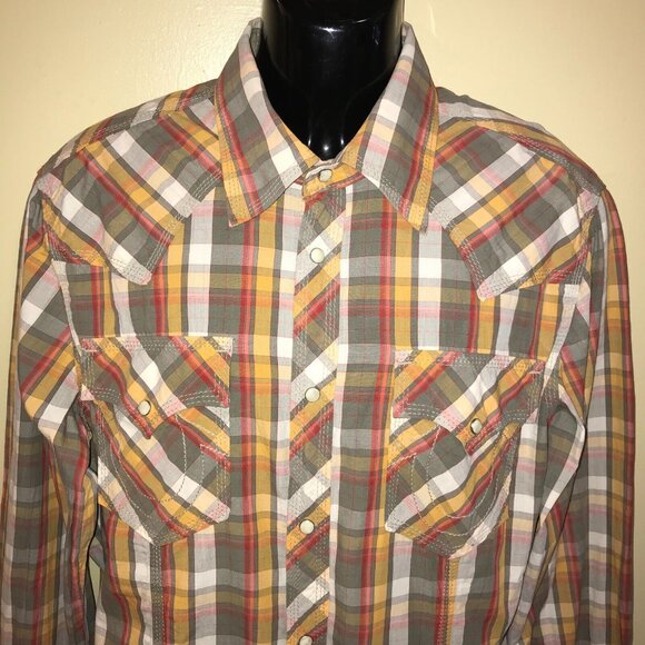 Plaid Button-Up Shirt - Picture 4 of 15